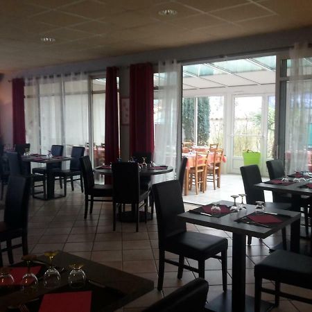 Hotel Restaurant Le Chalet Cabariot Luaran gambar